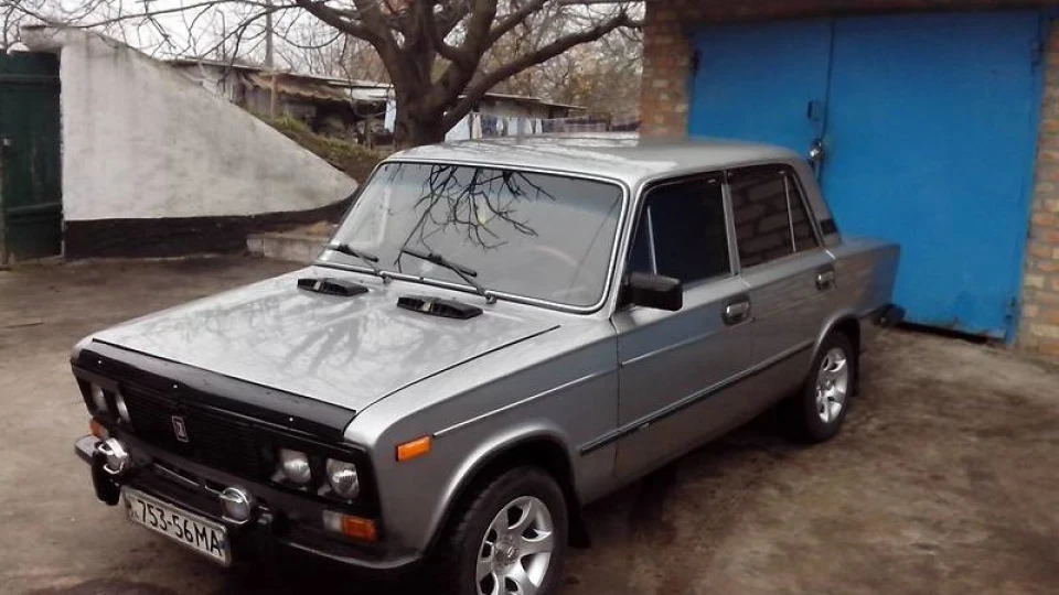 Lada 2103 2