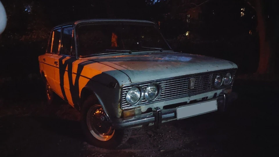 Lada 2103 3