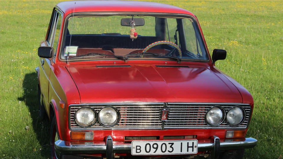 Lada 2103 2