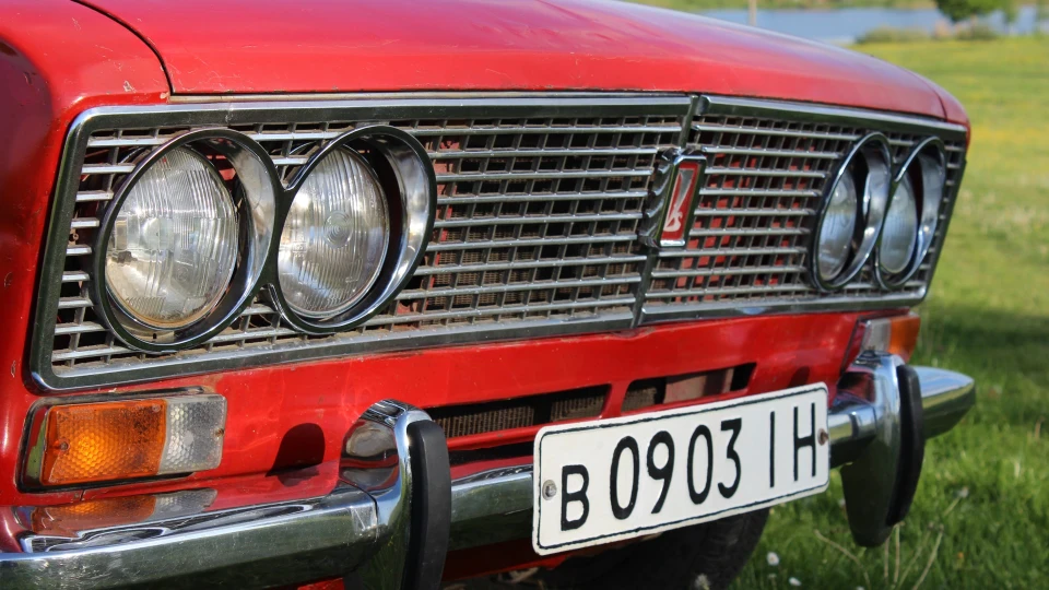 Lada 2103 3
