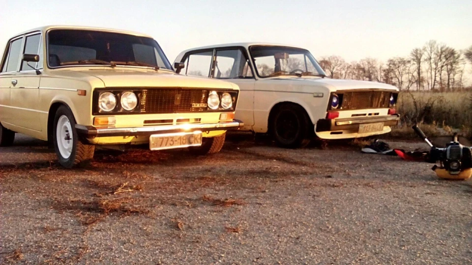 Lada 2103 2