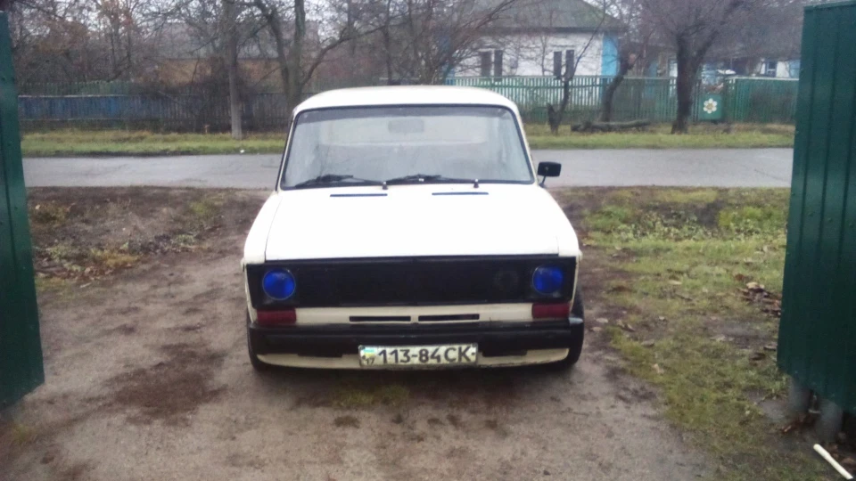 Lada 2103 4