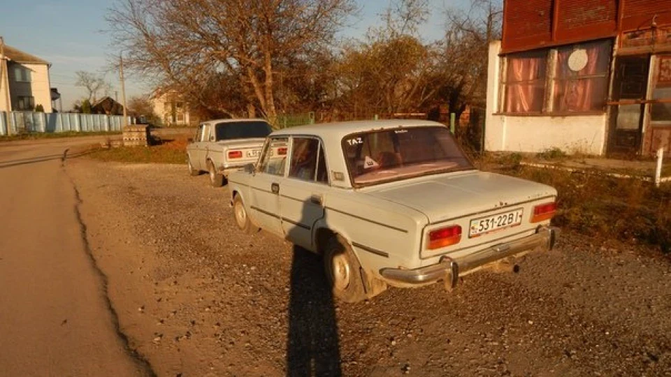 Lada 2103 2