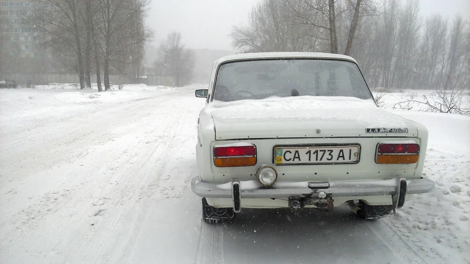 Lada 2103 2
