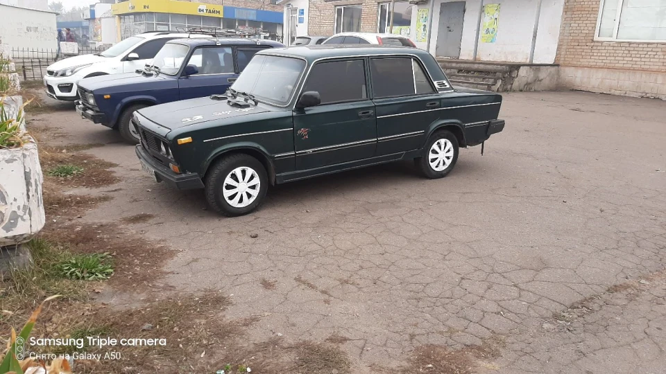 Lada 2103 2