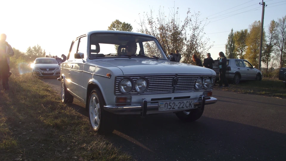 Lada 2103 16v