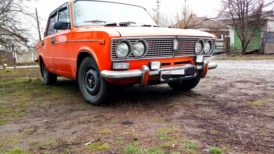 Lada 2103 Бамблбі 2
