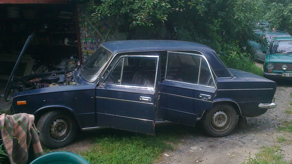 Lada 2103 БАНДОВОЗКА 5