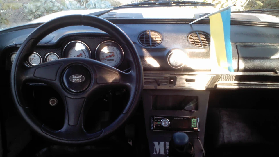 Lada 2103 beige triple 3