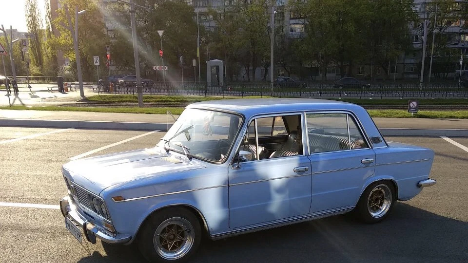 Lada 2103 Côte d'Azur 4