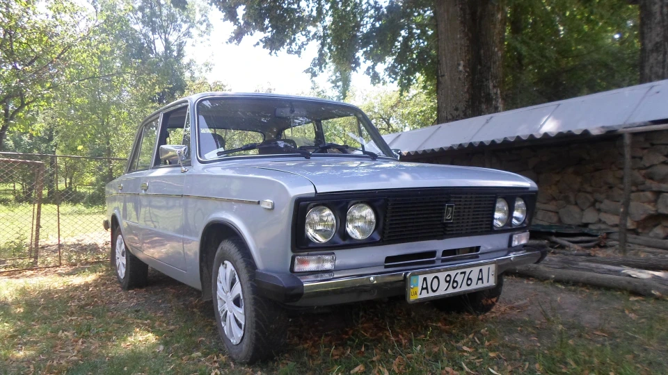 Lada 2103 CRISTAL-VAZ 2103 4
