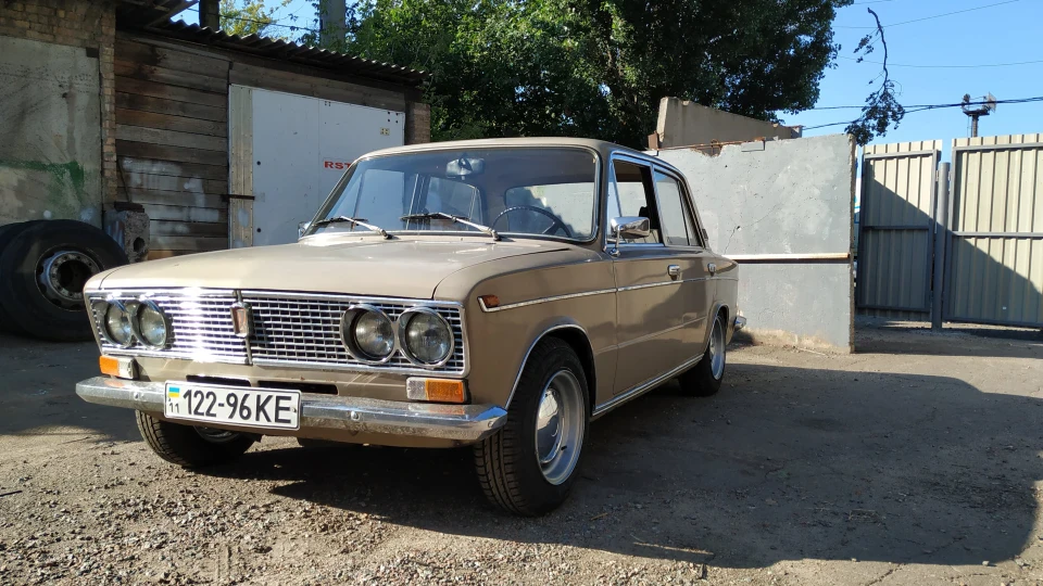 Lada 2103 Кольори капучіно