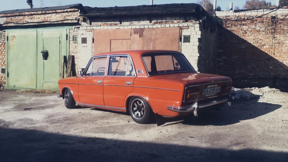 Lada 2103 Daily Driver 3