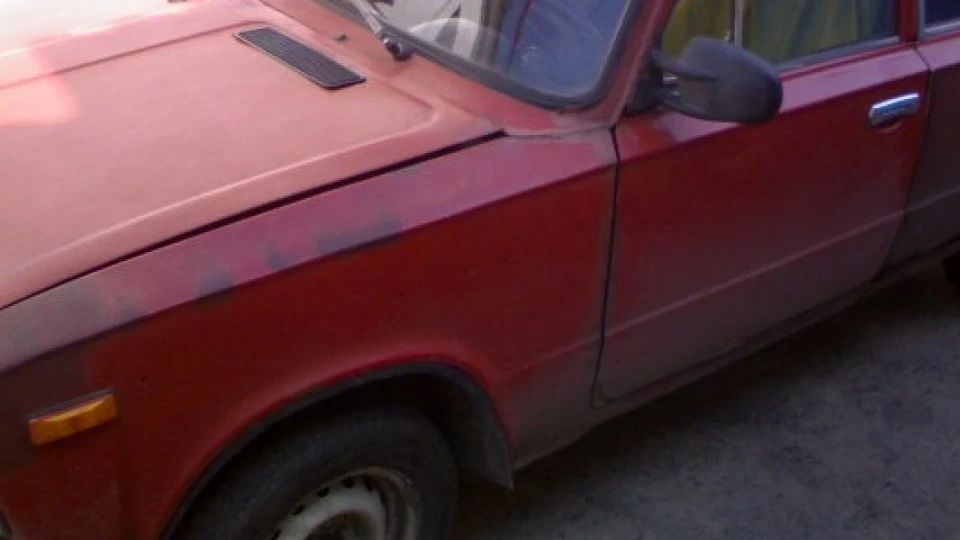 Lada 2103 червона бестія 5