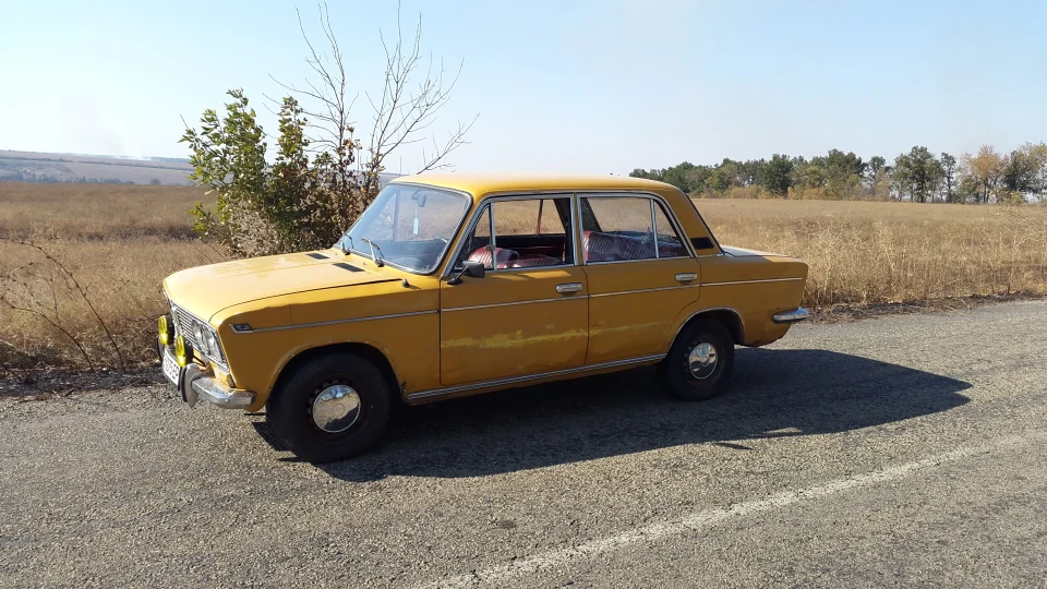 Lada 2103 МАШИНА ЧАСУ ☭ ☭ ☭ 3