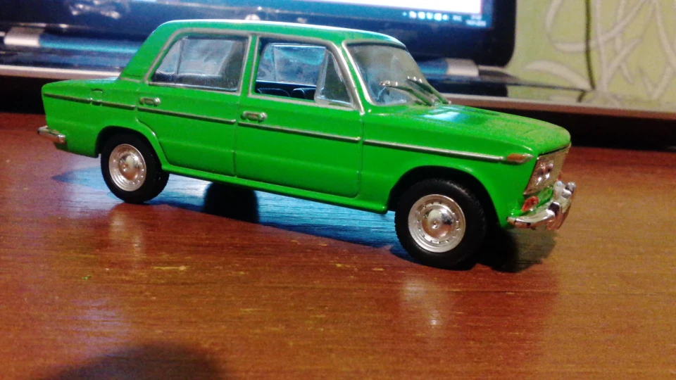 Lada 2103 МІНІ-ПРОЕКТ 2