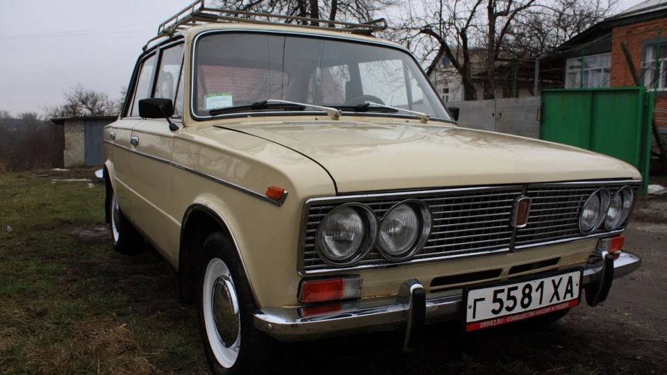 Lada 2103 OLD beige 3