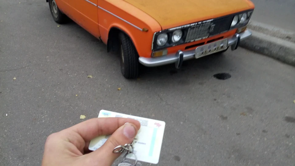 Lada 2103 Помаранчевих багато не буває 2