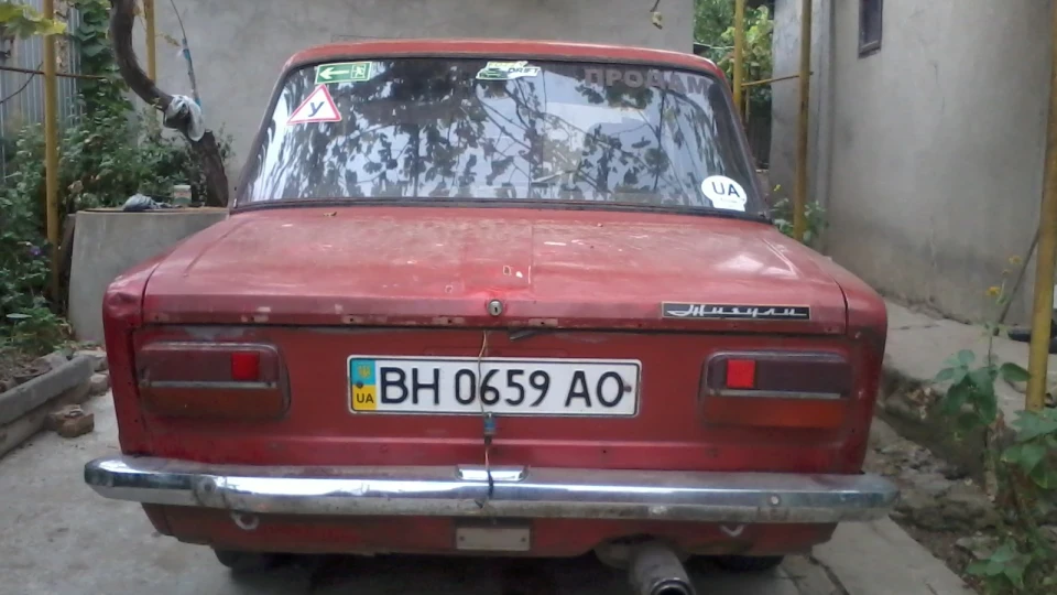 Lada 2103 під відновлення 2