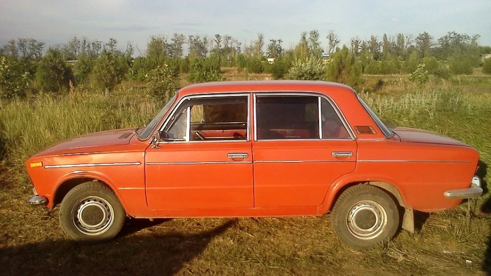 Lada 2103 напів-оригінал 3