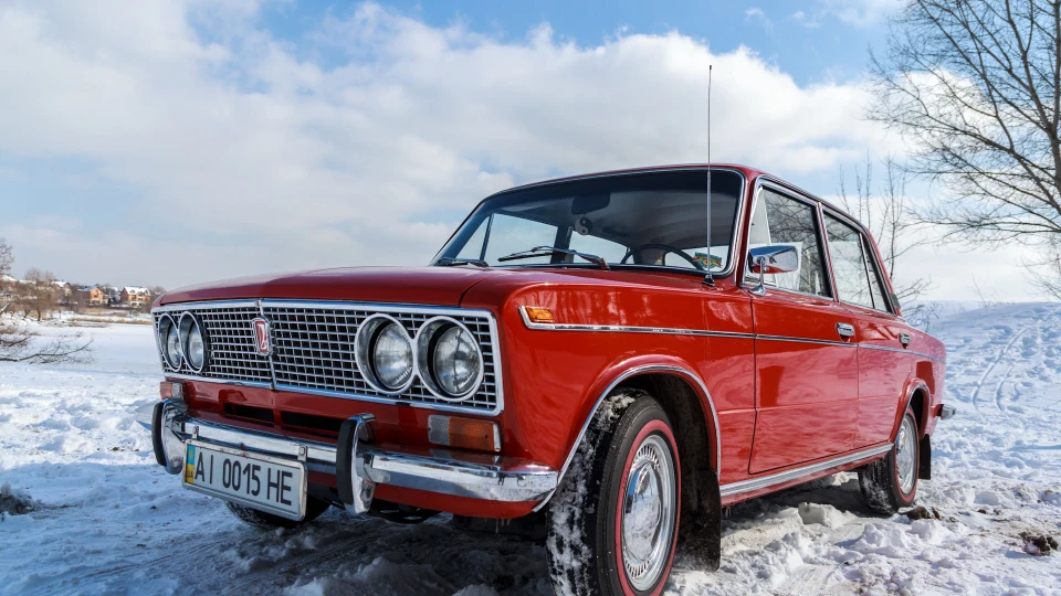 Lada 2103 Розкіш радянською 3