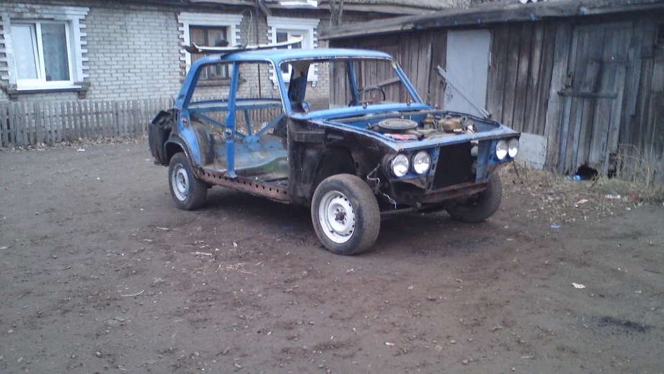 Lada 2103 Синя блискавка 1500 5