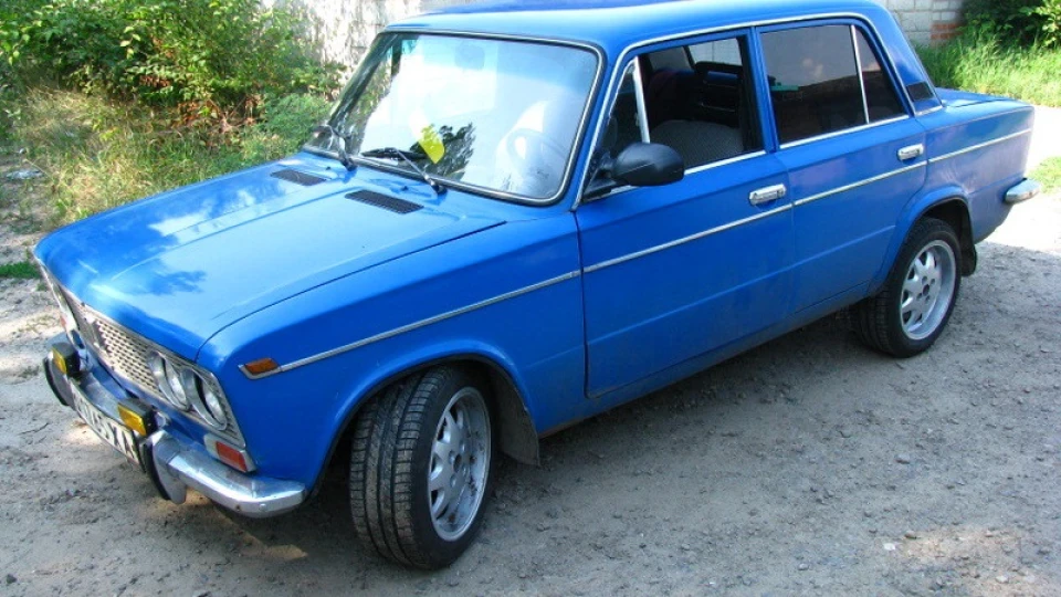 Lada 2103 Сінільга 4
