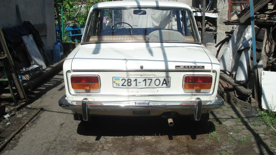 Lada 2103 слонова кістка 4