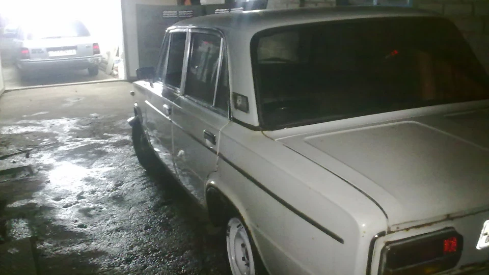 Lada 2103 Снігово біла 5
