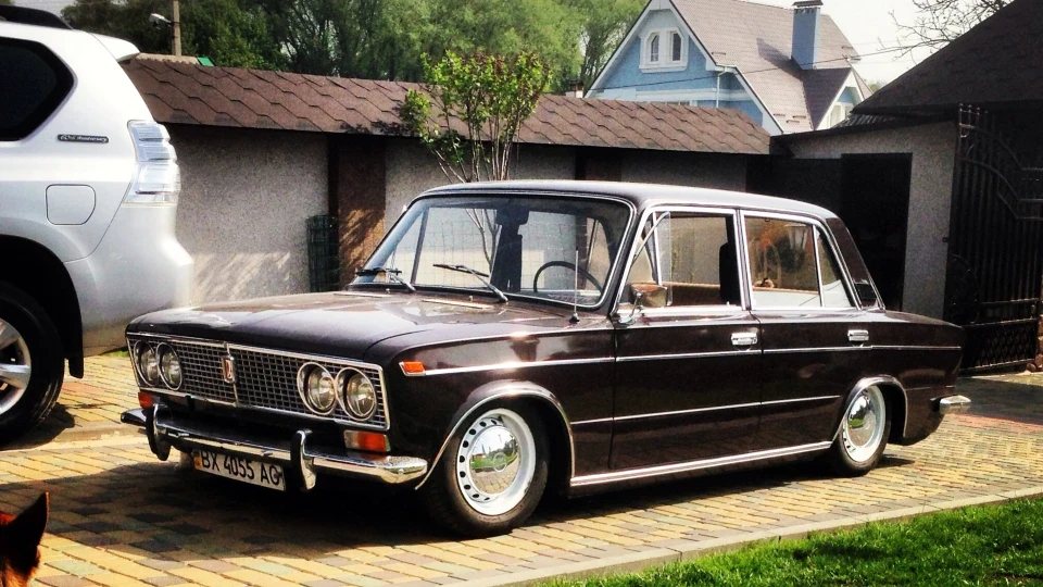 Lada 2103 Stroller 4