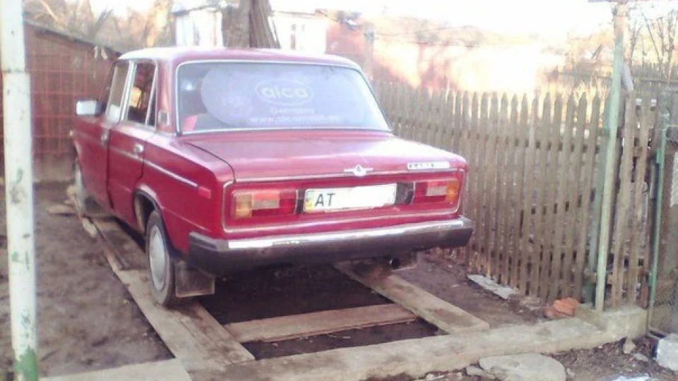 Lada 2103 татова 4
