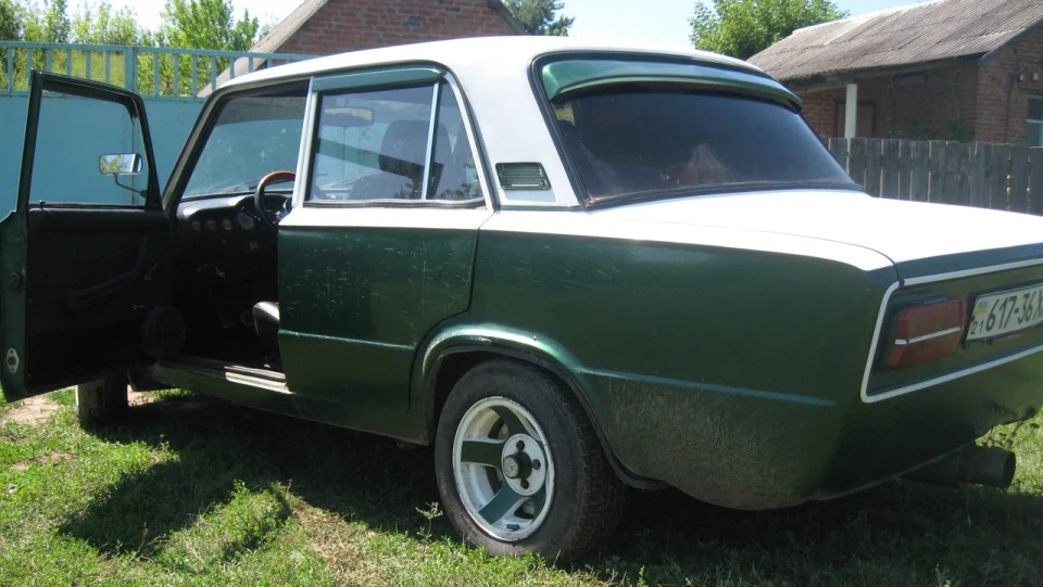 Lada 2103 TAZIK 2