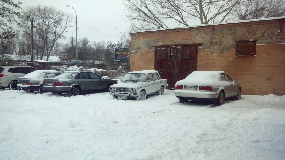 Lada 2103 Трьох 2