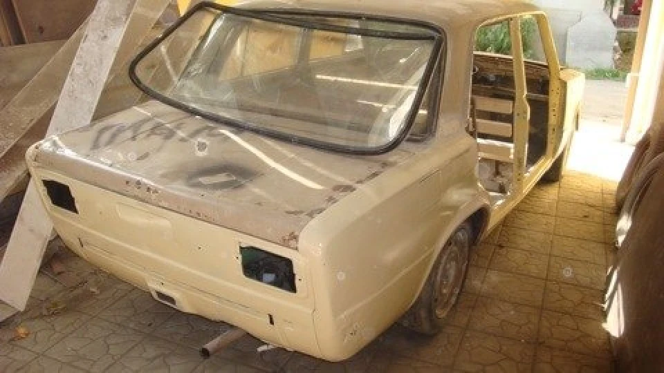 Lada 2103 труп 2