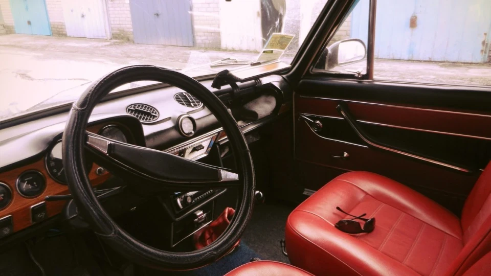 Lada 2103 Умка повертається 5