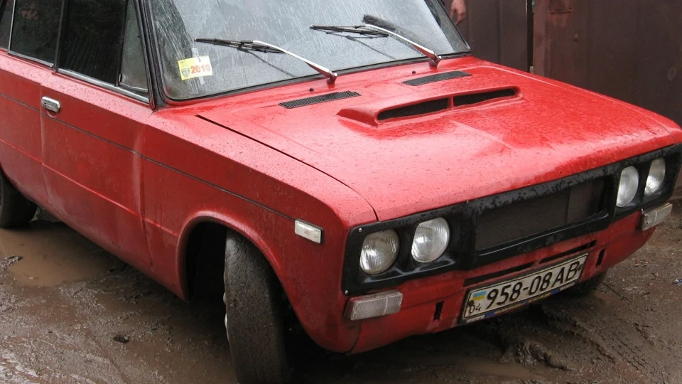 Lada 2103 Утиль-мобіль 3