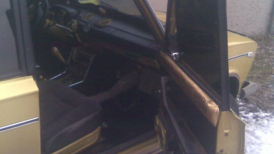 Lada 2103 vaz2103 1.6l 5