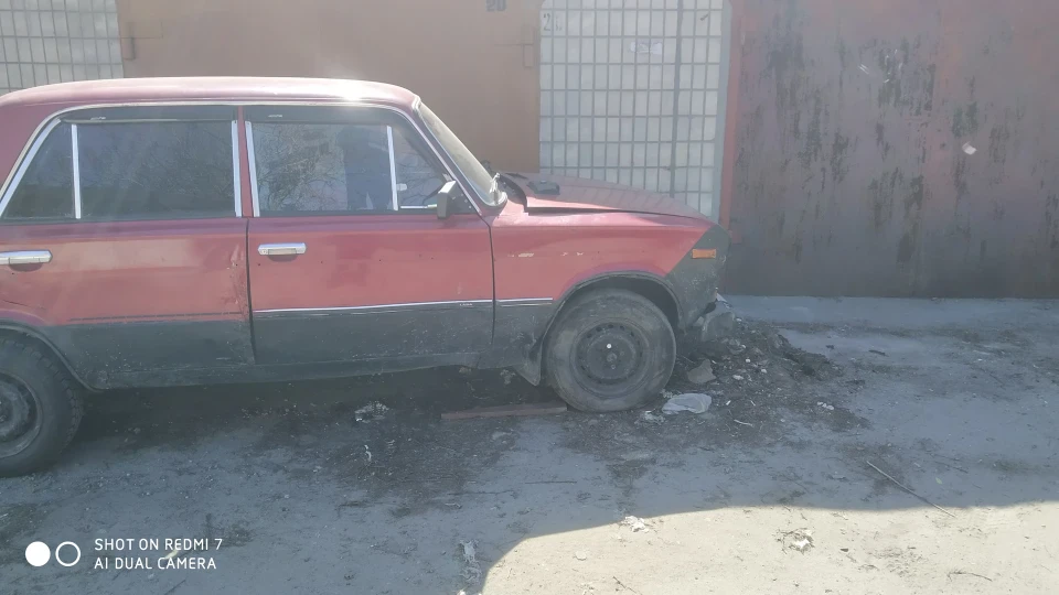 Lada 2103 Вишневий карб