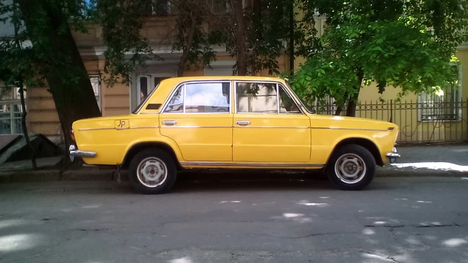Lada 2103 Жовтезна 3