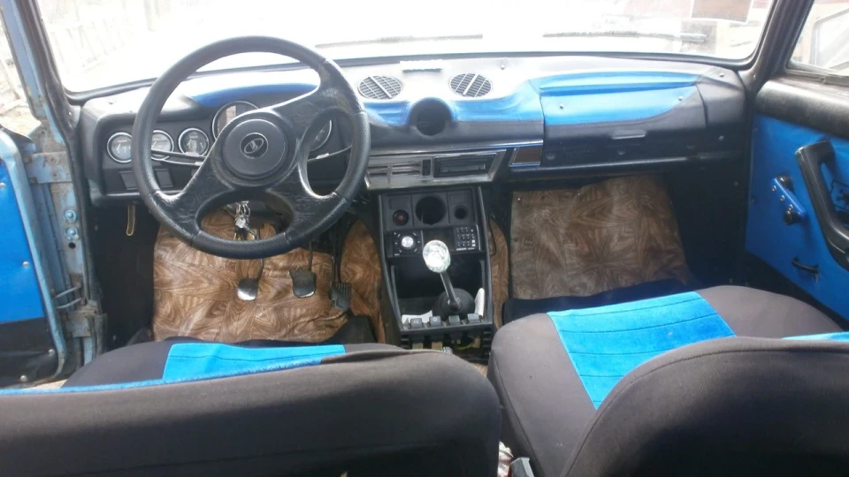 Lada 2103 Жигуліт трієчка ) 4