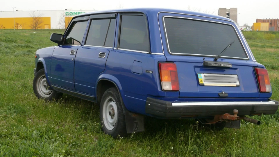 Lada 2104 5