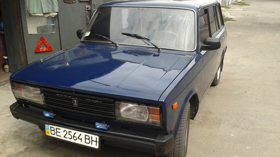 Lada 2104 5
