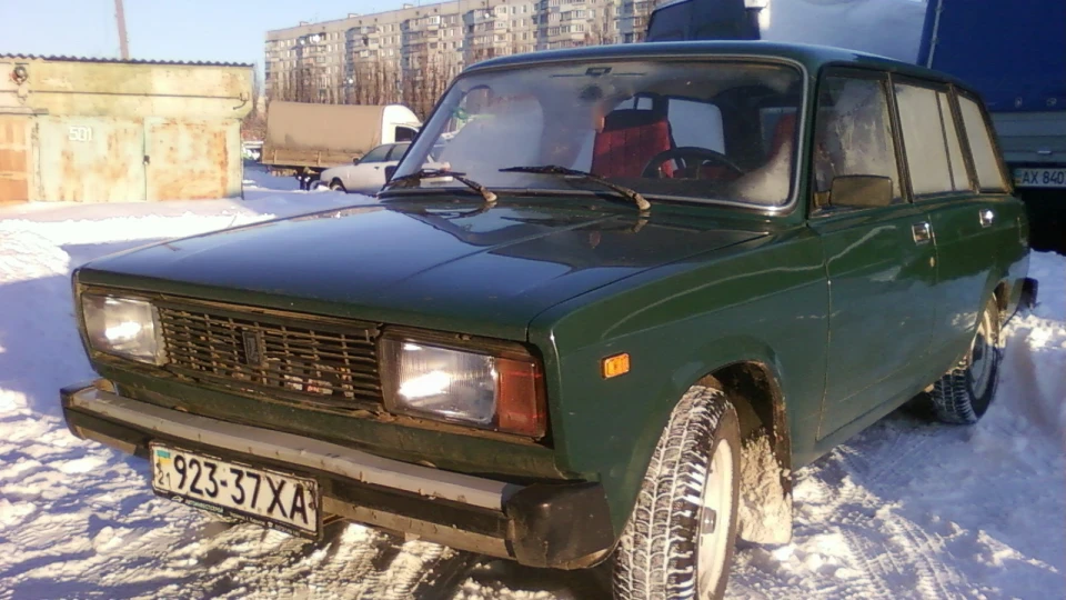 Lada 2104 3