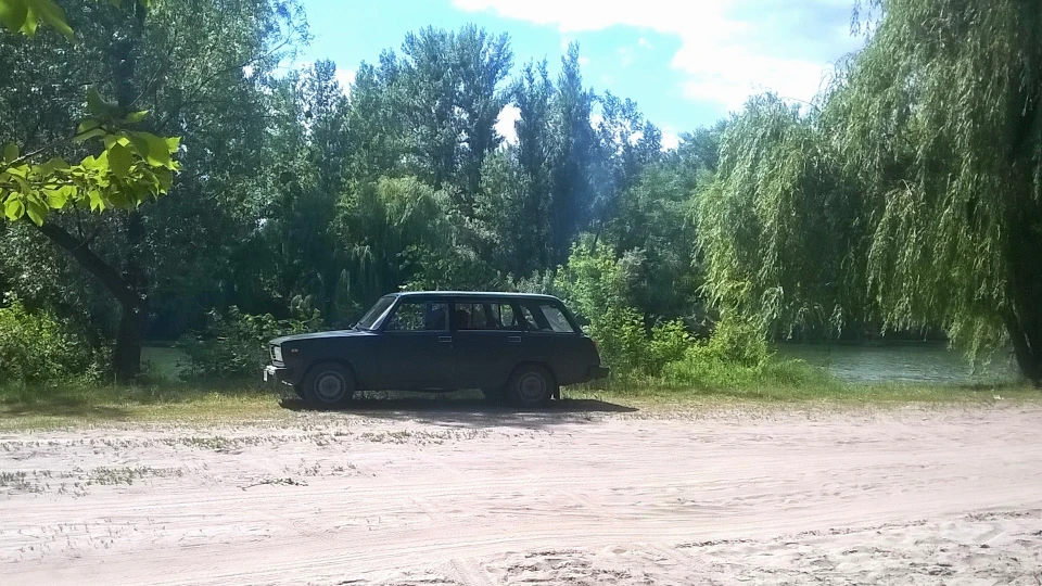 Lada 2104 4