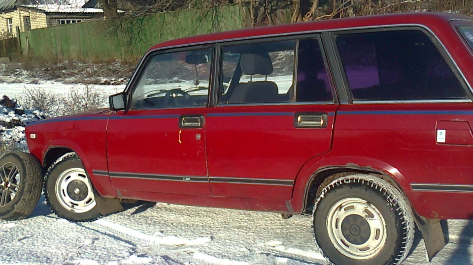 Lada 2104