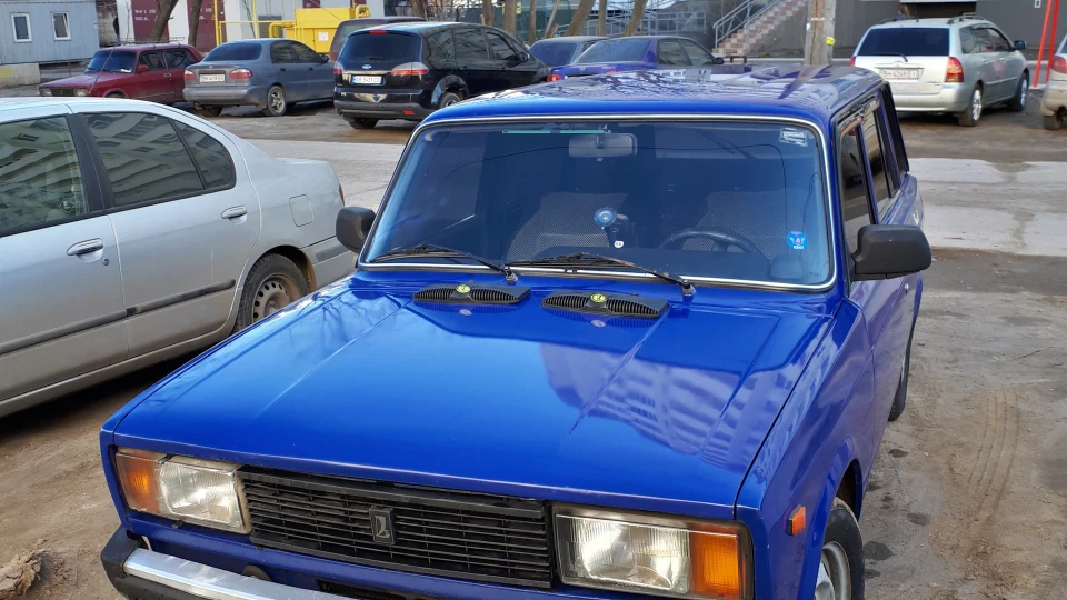 Lada 2104