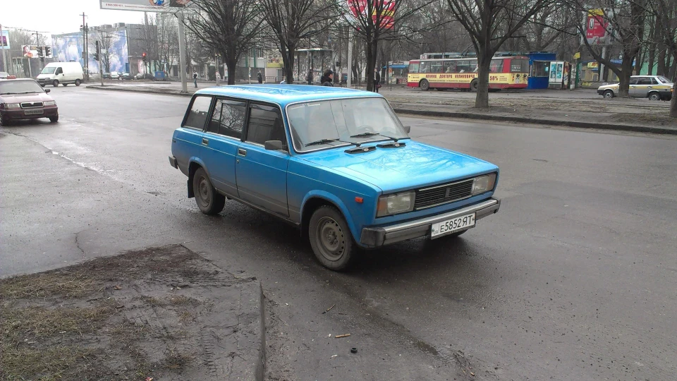 Lada 2104