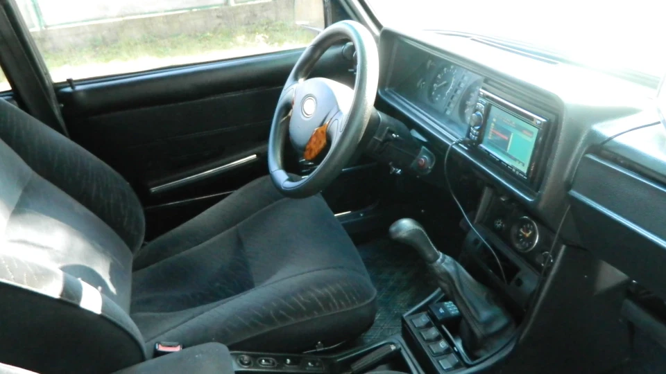 Lada 2104 3