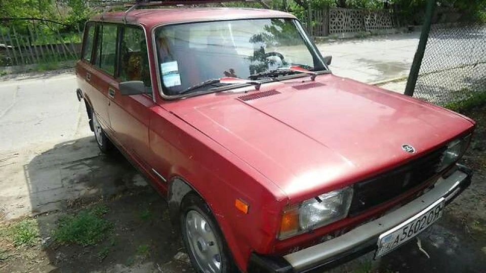 Lada 2104