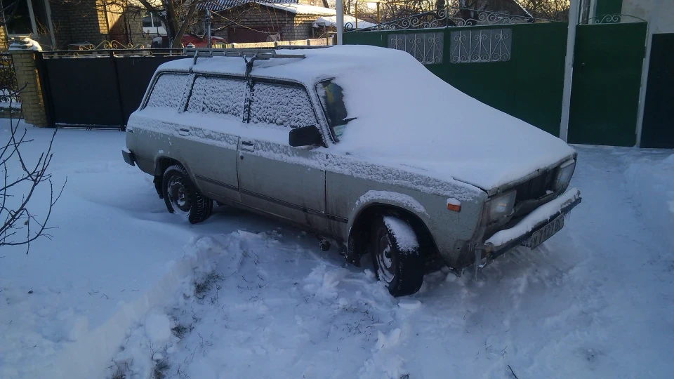 Lada 2104 4